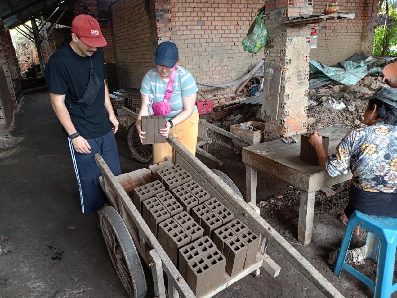 Mekong Pottery Homestay, Green-friendly & Boat Tour Séjour chez l'habitant *
